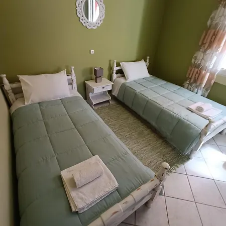 Penelope's Street Old House Apartment Lefkada City